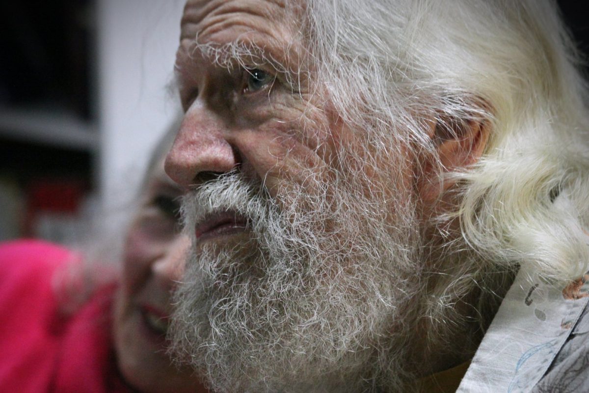 Alexander 'Sasha' Shulgin, químico e investigador de sustancias psicoactivas, en un retrato de perfil